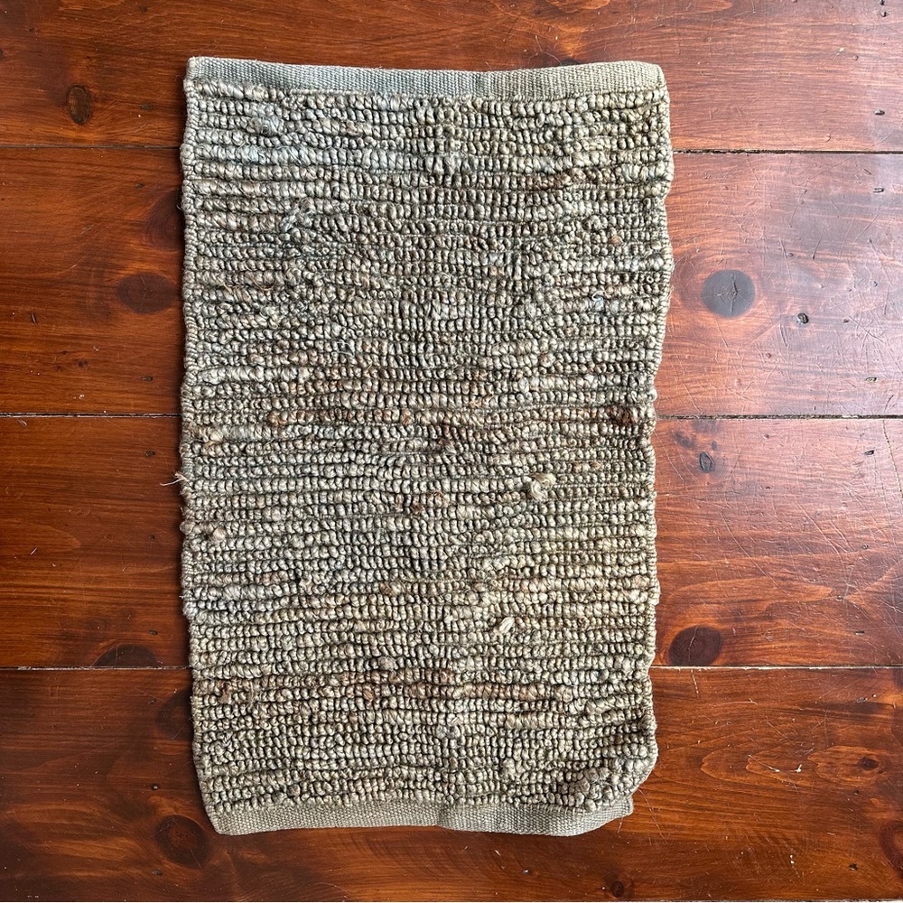 DASH AND ALBERT seaglass jute rug